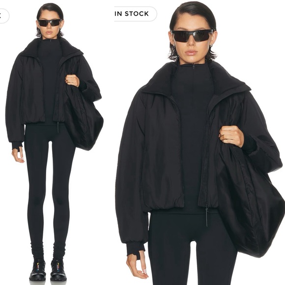 NWT Beyond Yoga Warm Up Puffer Jacket in Black Size Small